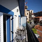 Torrontero Con Vistas Al Mar Bermeo