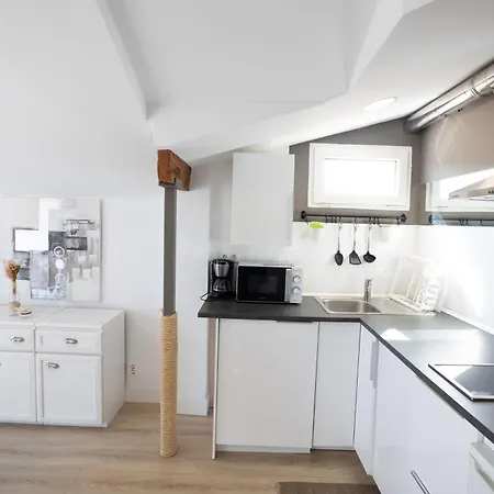 Torrontero Con Vistas Al Mar