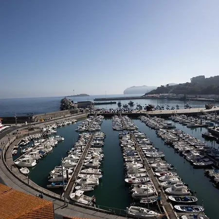 Torrontero Con Vistas Al Mar